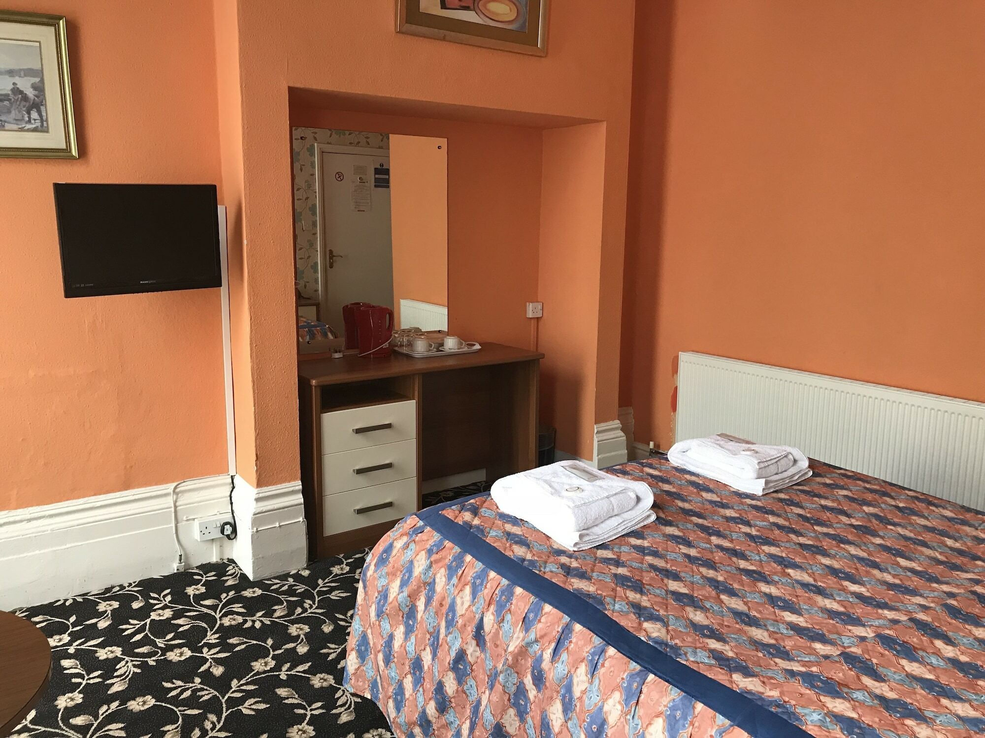 Andorra Guest Accommodation Hove Buitenkant foto